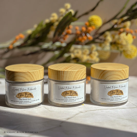 brightening turmeric and kaolin clay face mask