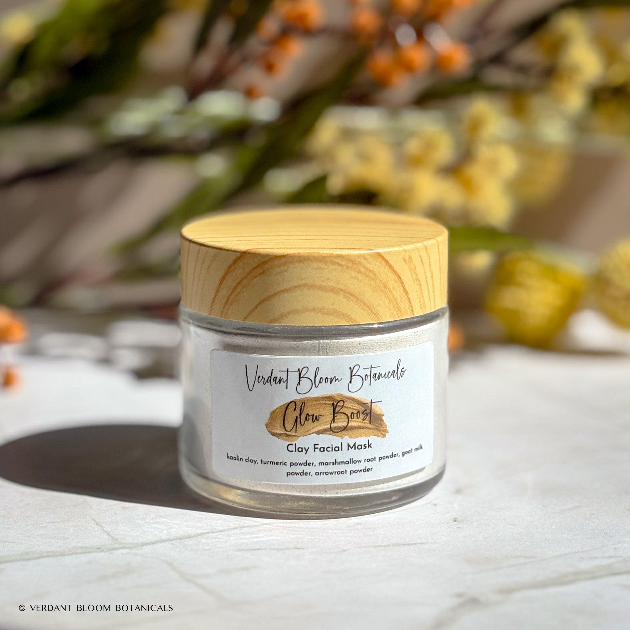 brightening turmeric and kaolin clay face mask 