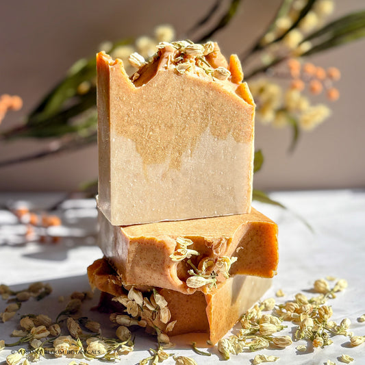 Honeyed Clove hydrating soap bar with raw honey and clove oil, natural humectant and antibacterial properties